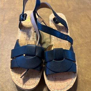 EUC White Mountain Platform Cork Sandals